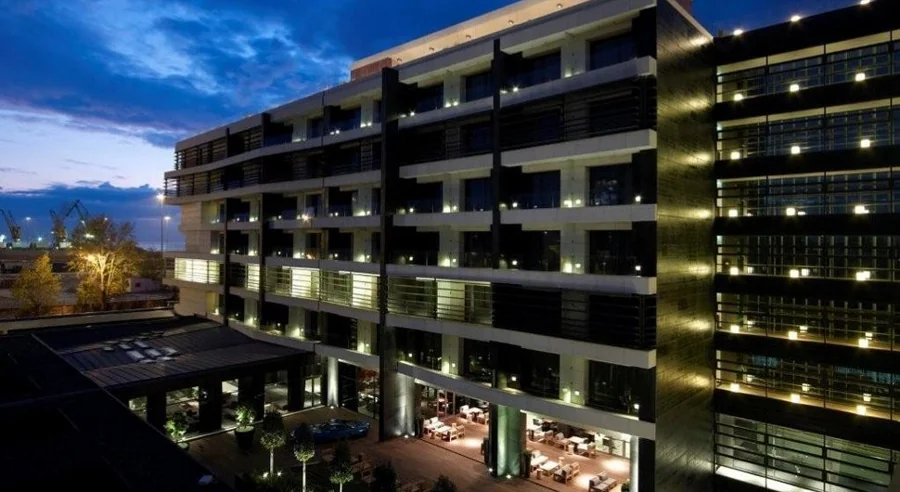 MET HOTEL 5 STARS